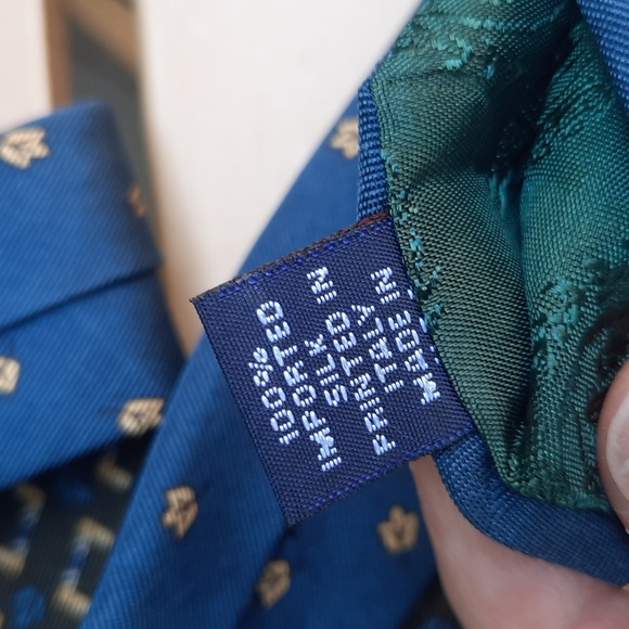 Vintage 100% silk tie bundle - Picture 7 of 7